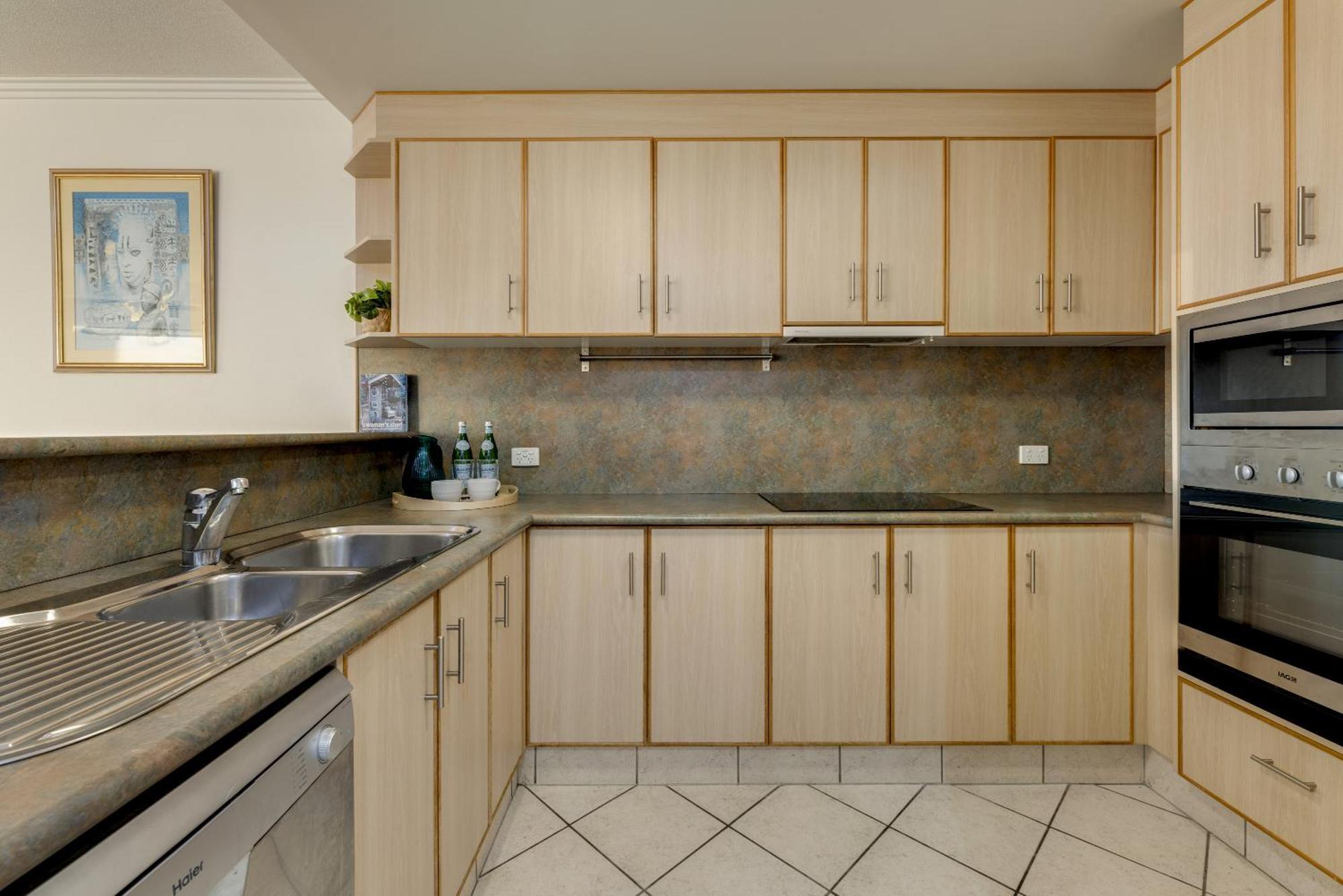Holiday Holiday Sun City Apartments Gold Coast Habitación foto